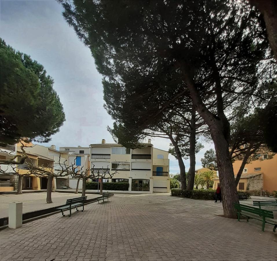 לה-גרו-דו-רואה T2-3 Cabine Les Yuccas 200 M Plage Du Boucanet Rive Droite Grau Du Roi Ideal 2-4 Pers מראה חיצוני תמונה